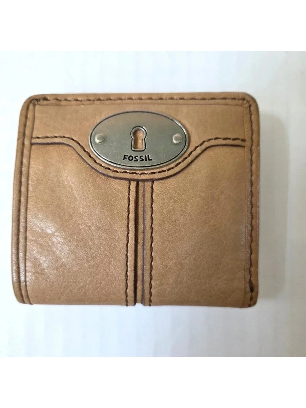 Fossil Wallet Camel Brown Tan Maddox Small Bifold Keyhole Long Live Vintage NEW